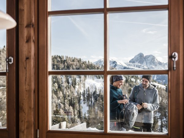 Snowshoe hiking on Alpe di Rodengo and Alpe di Luson Snowshoe hiking on Alpe di Rodengo and Alpe di Luson