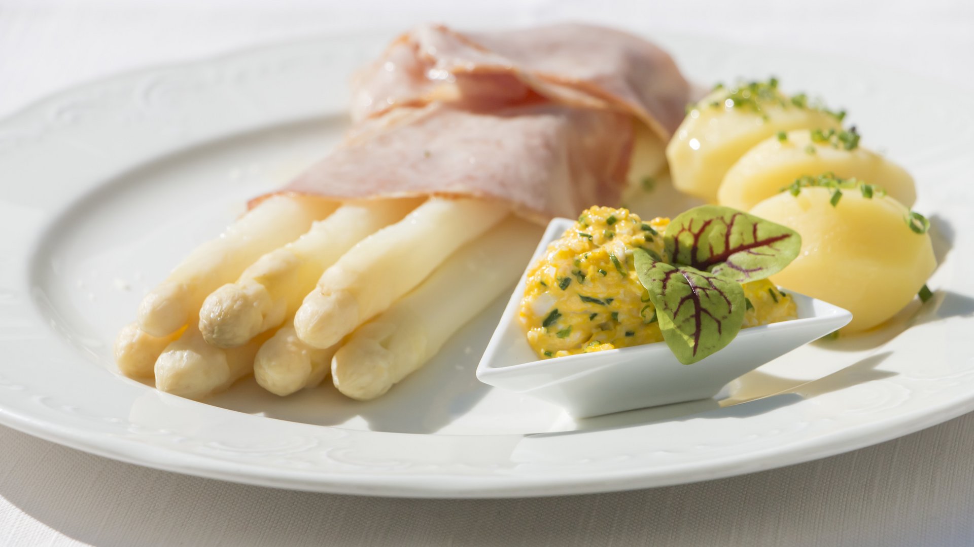 Un gourmet hotel in Alto Adige: piatti fatti a mano e con passione Un gourmet hotel in Alto Adige: piatti fatti a mano e con passione