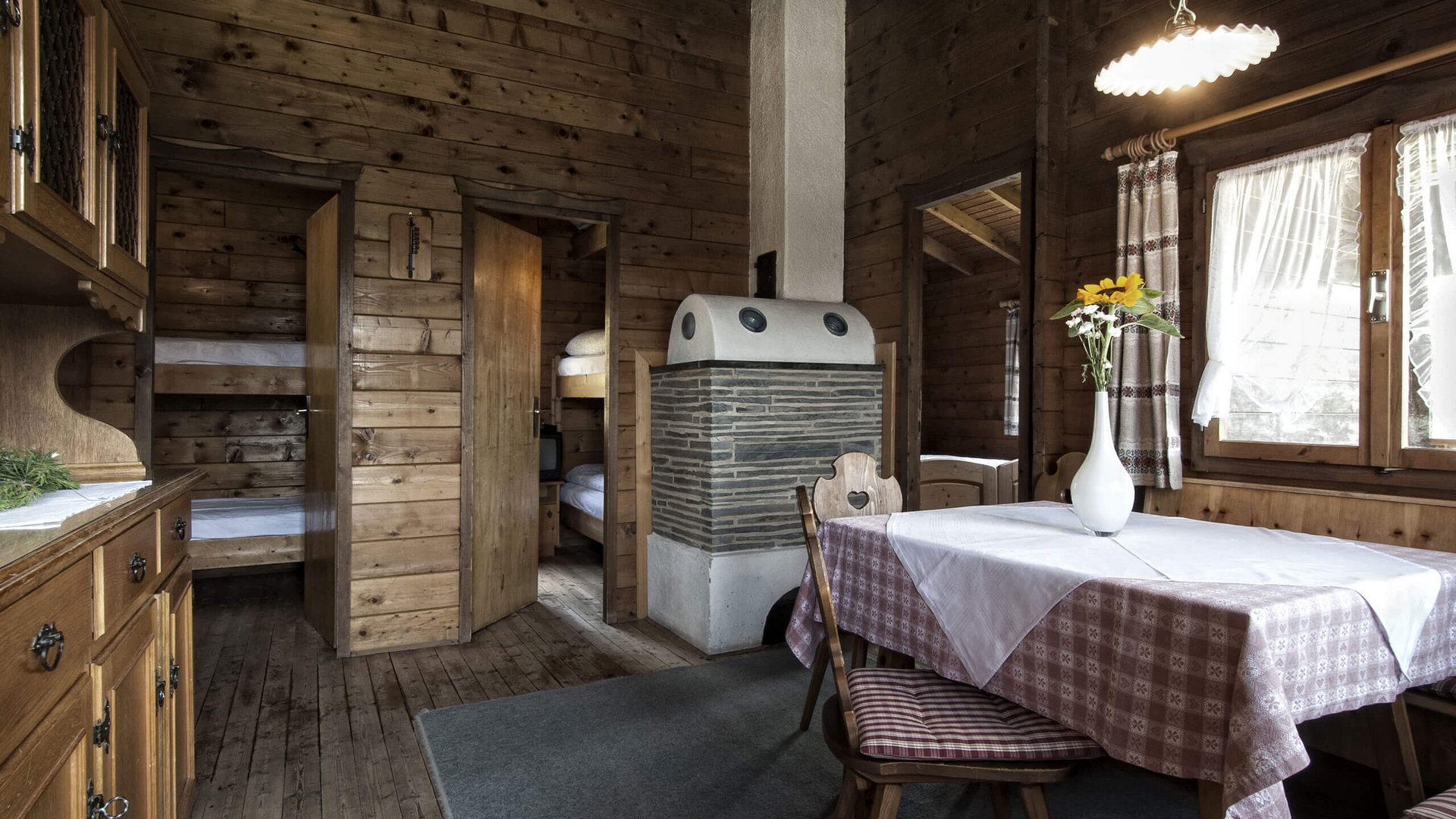 Mountain chalet in South Tyrol: It doesn’t get any cosier! Mountain chalet in South Tyrol: It doesn’t get any cosier!